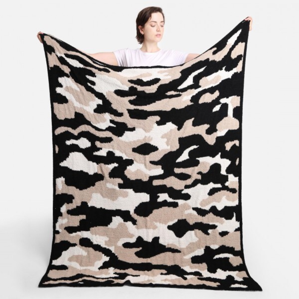 Super Soft Jacquard Beige Camoufalge Comfy Luxe Knit Blanket